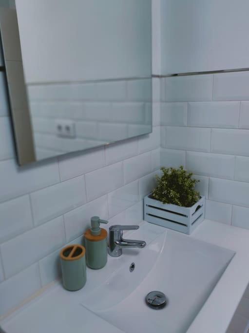 Apartamento Acerota, Con Parking Gratuito Córdoba Eksteriør billede